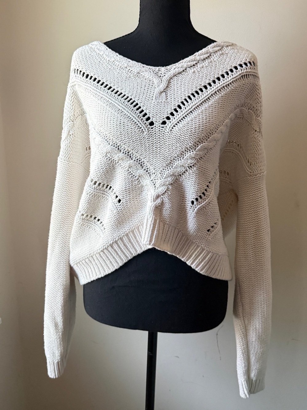 Kendall & Kylie Cream V-Neck Sweater